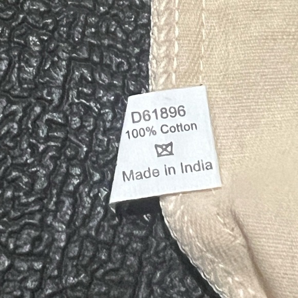 Louis Vuitton Drawstring 2 Dustbags - smaller handbag, pouch, SLGs, shoes/slides - Picture 9 of 9